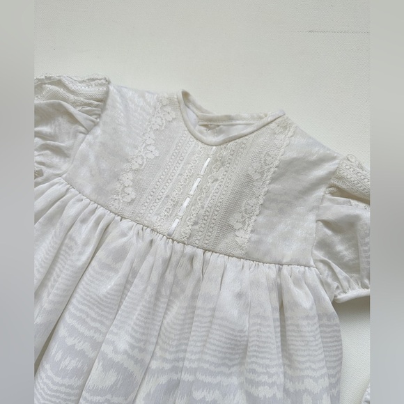 Vintage Baby Christening/Baptism Gown &Bonnet Set-Short Puff Sleeve,Lace Detail - Picture 2 of 11